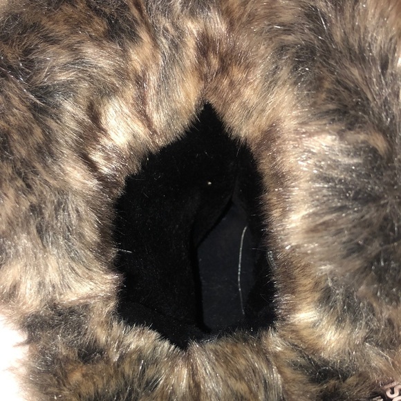 NWT Skechers Faux Fur Windom Winter Waterproof Boots - Picture 7 of 9